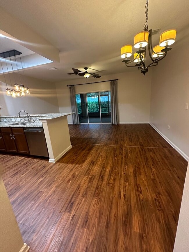 Building Photo - Verano at Bartram Park, Townhouse in Popul...