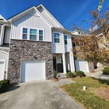 Building Photo - Townhome for Rent Durham