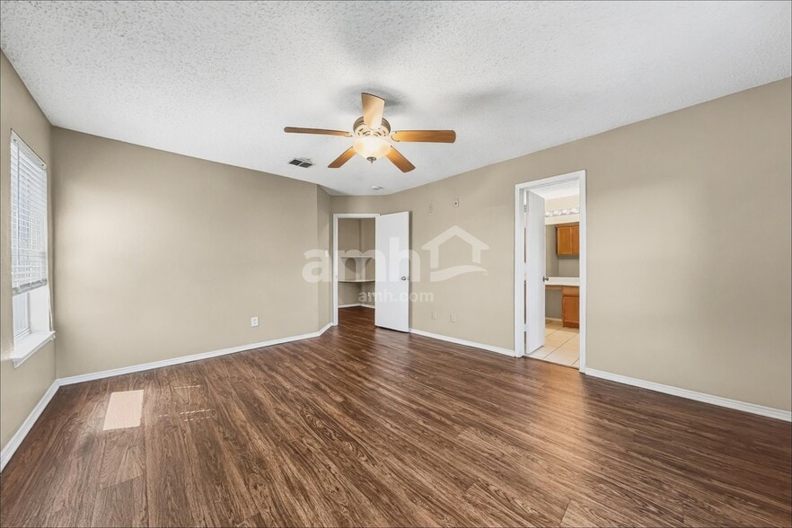 Building Photo - 4652 Cool Ridge Ct