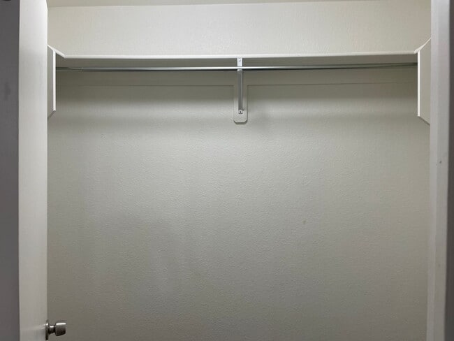 Building Photo - Rita Ranch Charmer 3Bdm 2Ba home, availabl...