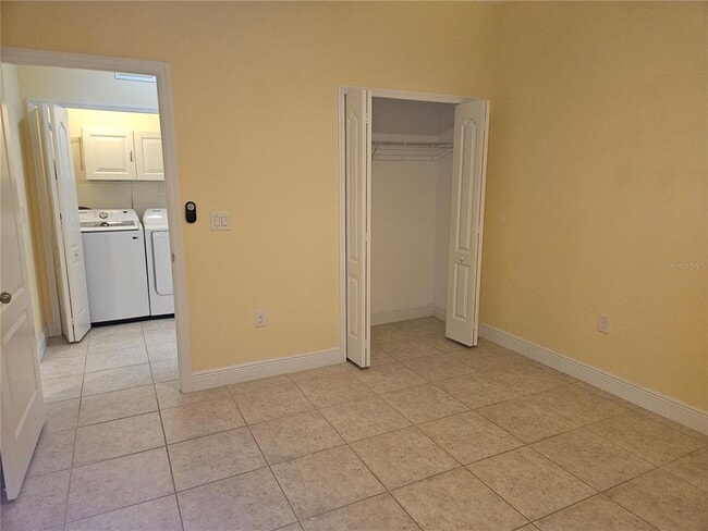 Building Photo - 217 Alento Ct