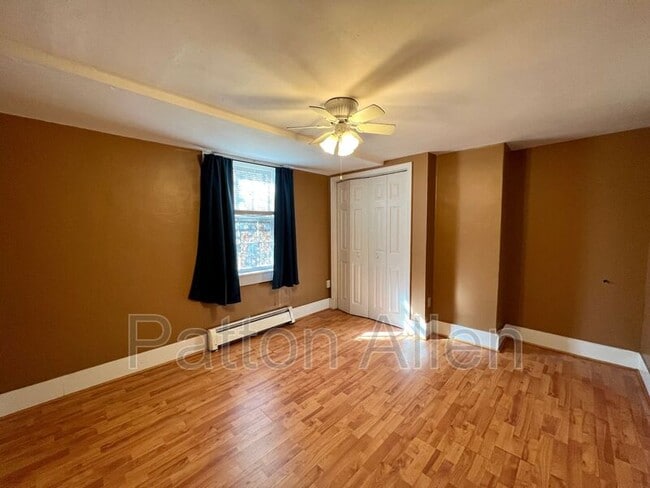 Building Photo - 130 Edwin Pl