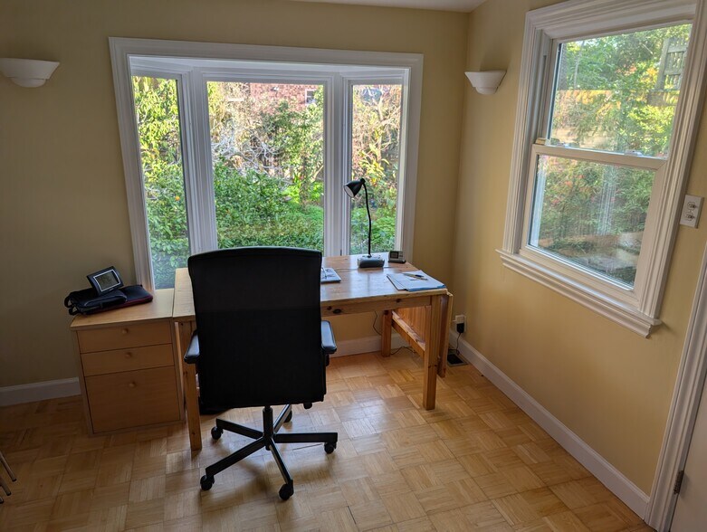 Building Photo - 3049 Wheeler St