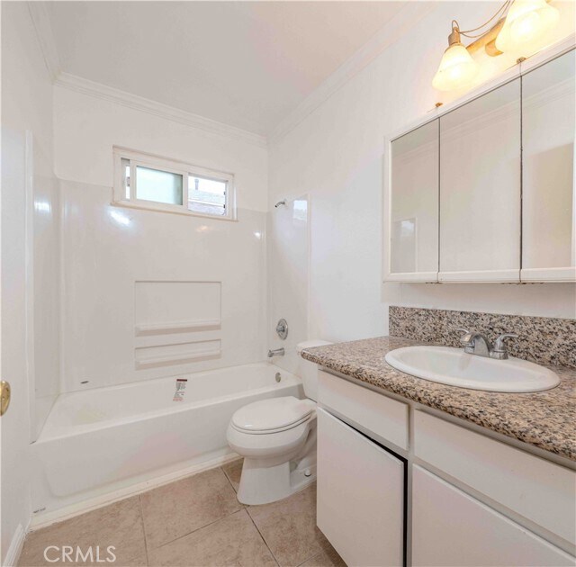 Building Photo - 222 20th St