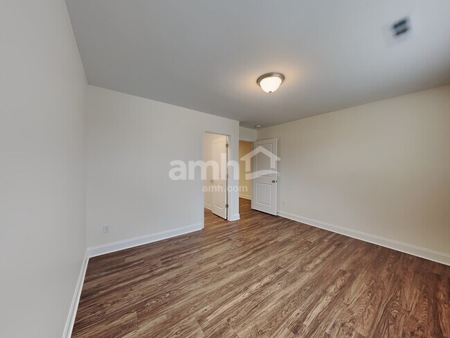 Building Photo - 4829 Chutney Dr