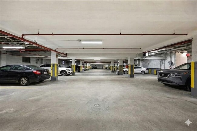 Building Photo - 50 Brighton 1st Rd