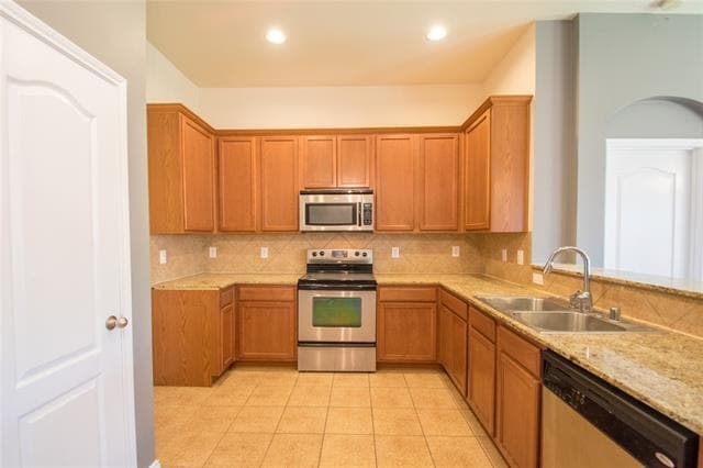 Building Photo - 2716 Triple Crown Ln