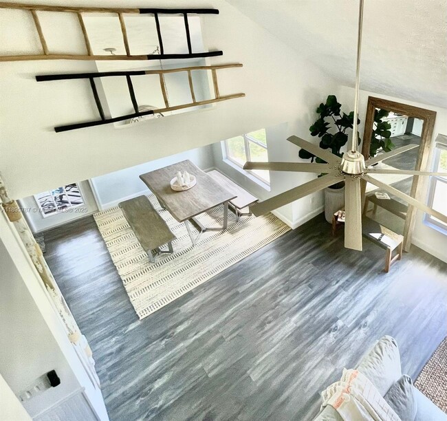 Building Photo - 4700 Regina Dr