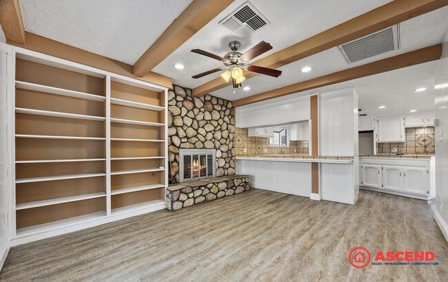 Building Photo - Beautiful 3 Bed, 2 Bath Home with Pool, Solar & Cozy Fireplace