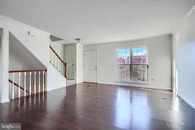 Building Photo - 28 Windersal Ln