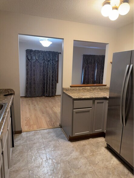 Building Photo - 11898 Tulip St NW