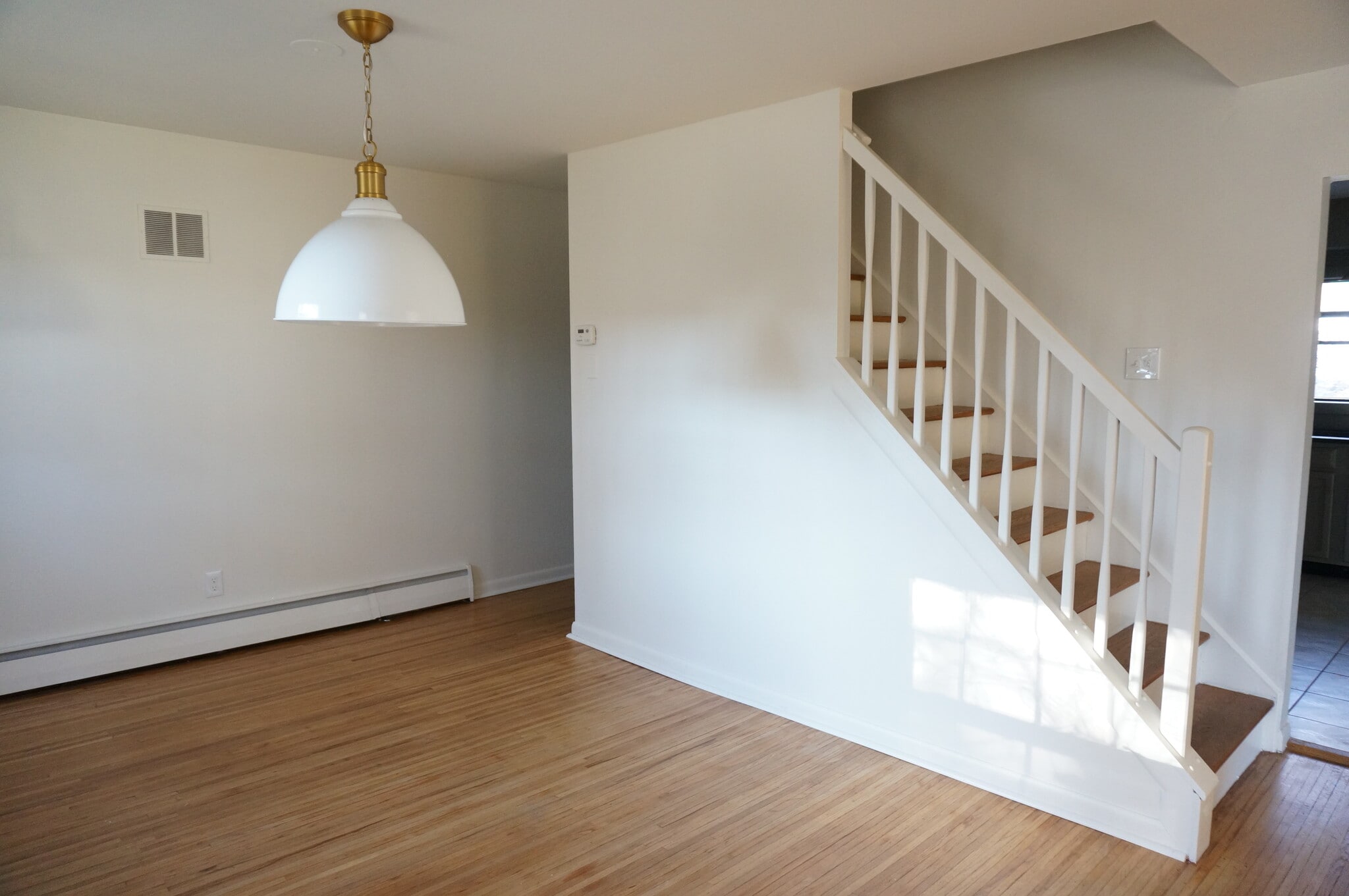Dining Room - 44 N Lakeside Dr W