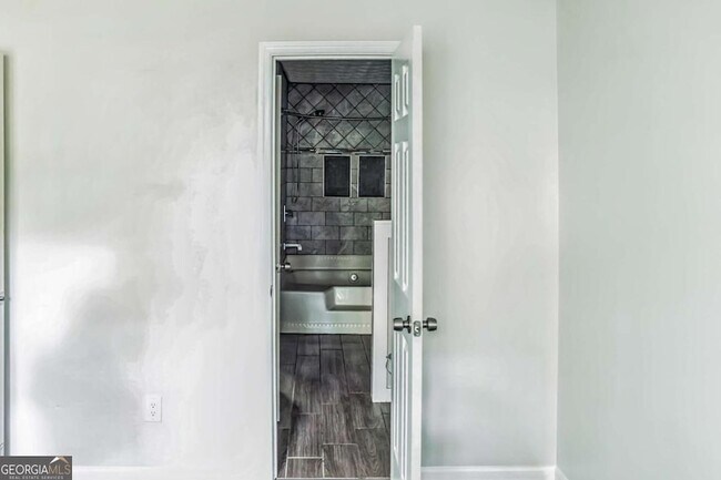 Building Photo - 2988 Heritage Valley Ct