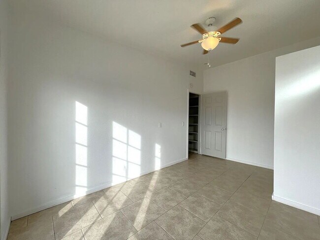 Building Photo - "Charming 3-Bed Oasis in Desert Hot Spring...