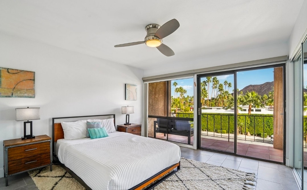 Bedroom - 2727 S Sierra Madre