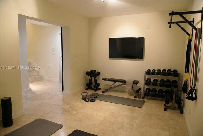 Building Photo - 7560 SW 56th Ct