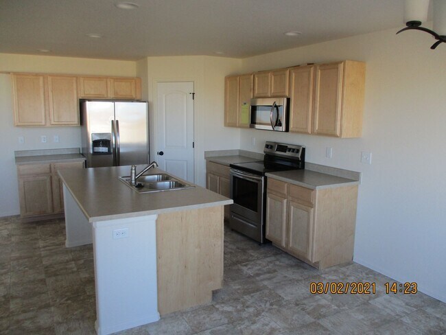 Building Photo - 1734 Sundown Run Dr