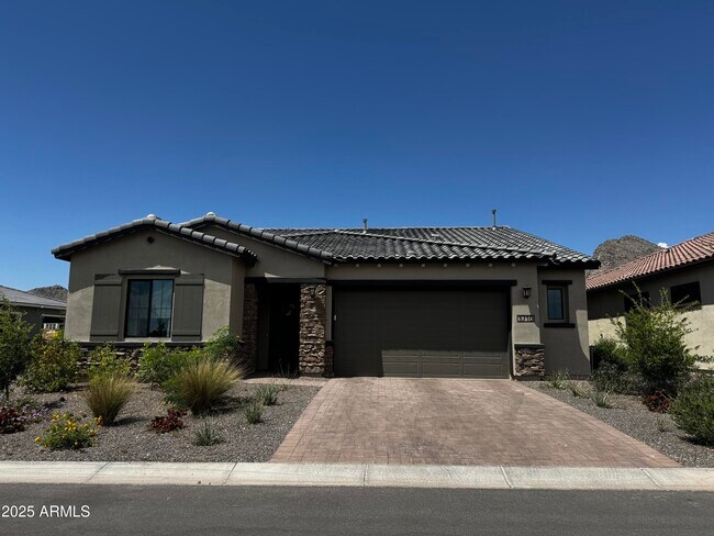 Primary Photo - 5710 N 206th Ln