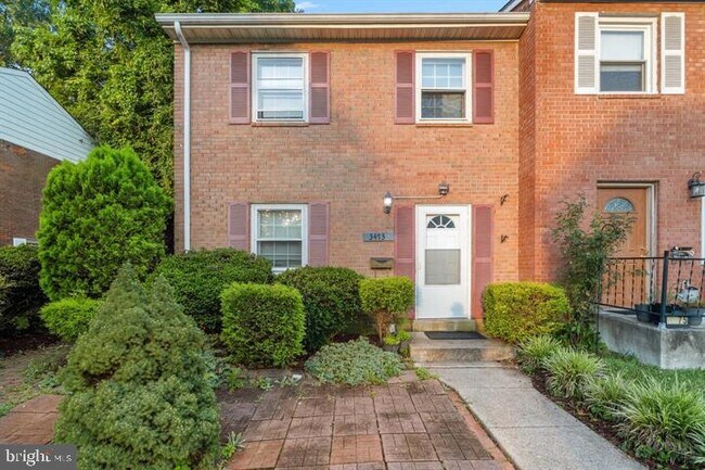 Building Photo - 3473 Beale Ct