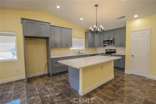 Building Photo - 5429 Camino Real