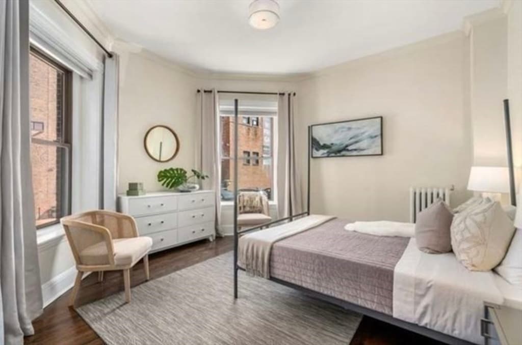 *Pictures are representative samples of the advertised unit. In some cases, the actual units you tou - 400 Commonwealth Ave