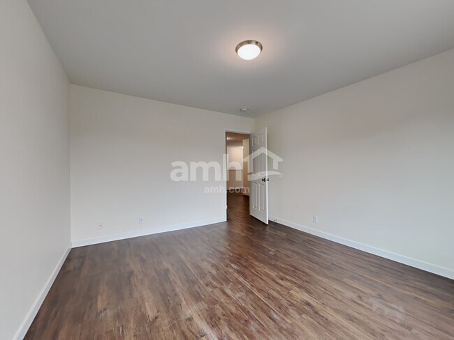 Building Photo - 17924 97th Ln E