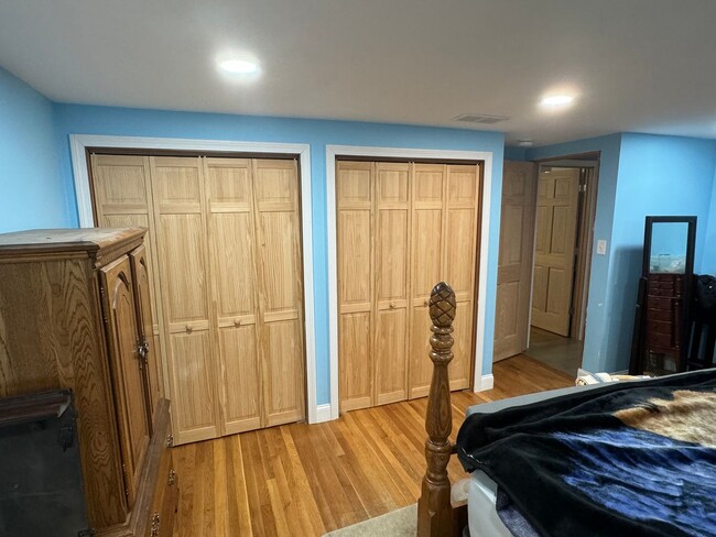 Building Photo - Spacious Single Family Rental in Haverhill...