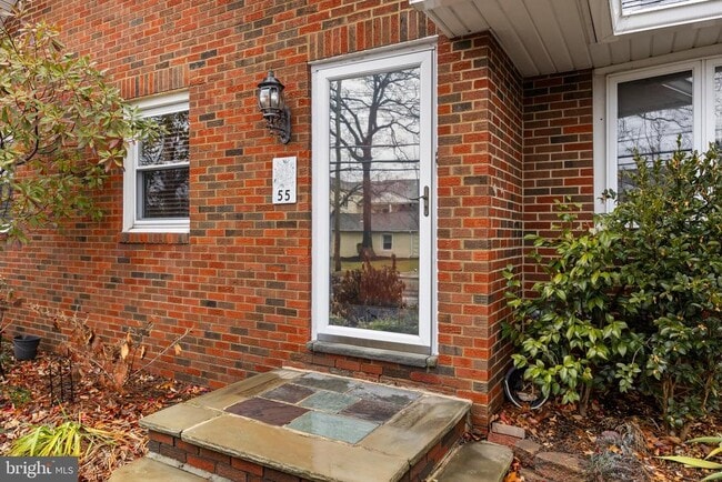 Building Photo - 55 E Evesham Rd