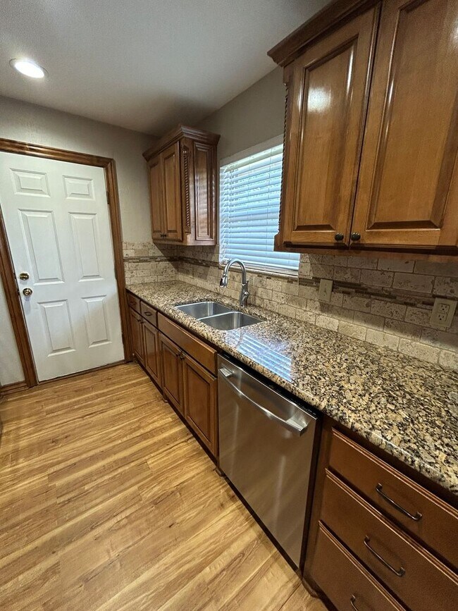 Building Photo - 2311 NW 43rd St