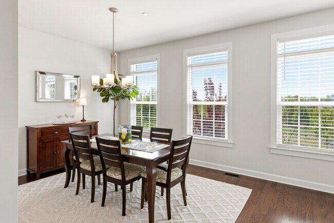 Building Photo - 5917 Glen Willow Wy