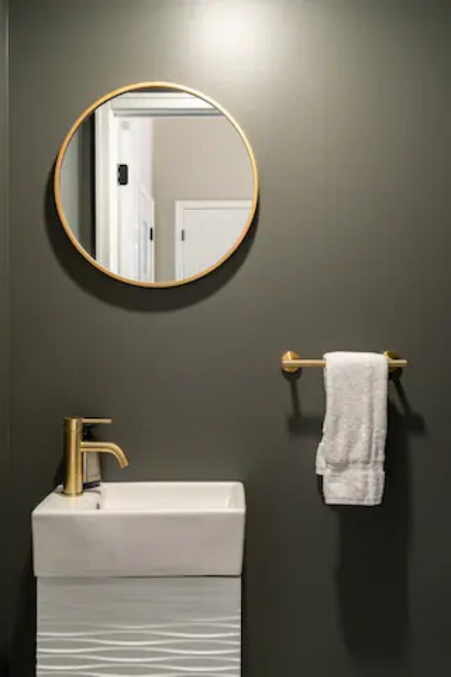 Building Photo - 1505 Jefferson St