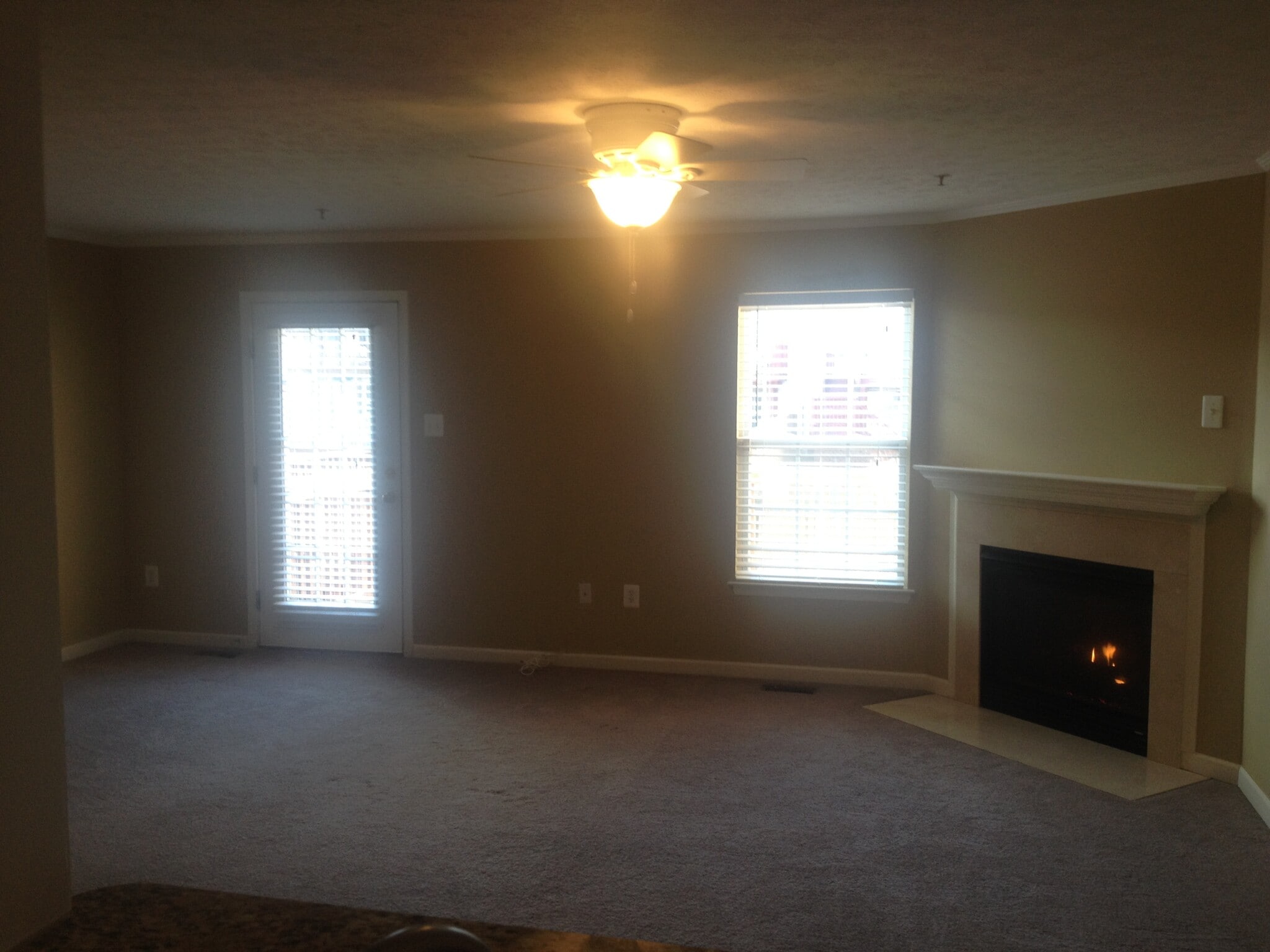 Building Photo - 328 Kestrel Dr