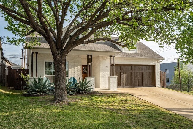 Building Photo - 3700 Linden Ave