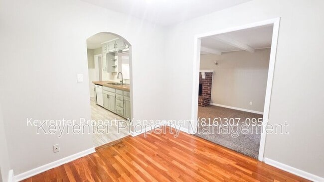 Building Photo - 3404 S Evanston Ave