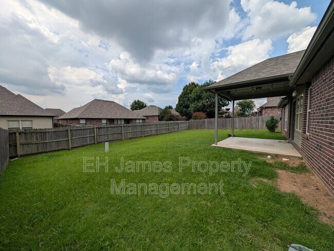 Building Photo - 3612 West 107th Ct S