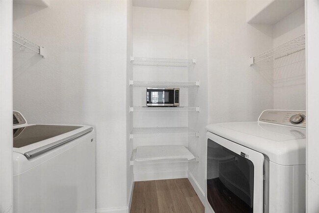 Building Photo - 14815 Avery Ranch Blvd