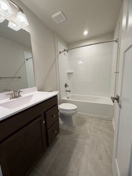 Building Photo - 18347 Centennial Cir