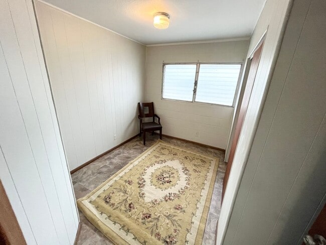 Building Photo - 2429 N School St