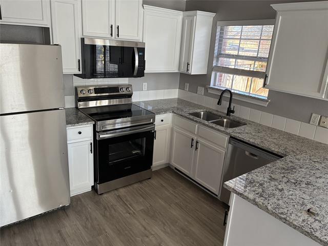 Building Photo - 611 Oriole Blvd