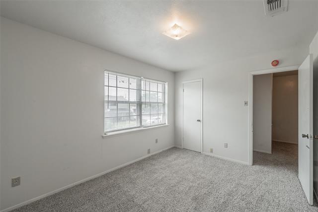 Building Photo - 1821 Ridgeview St