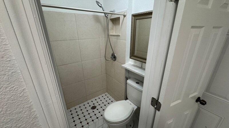 Building Photo - 6980 82nd Ave N