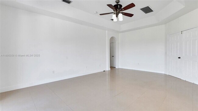 Building Photo - 17994 NW 87th Pl