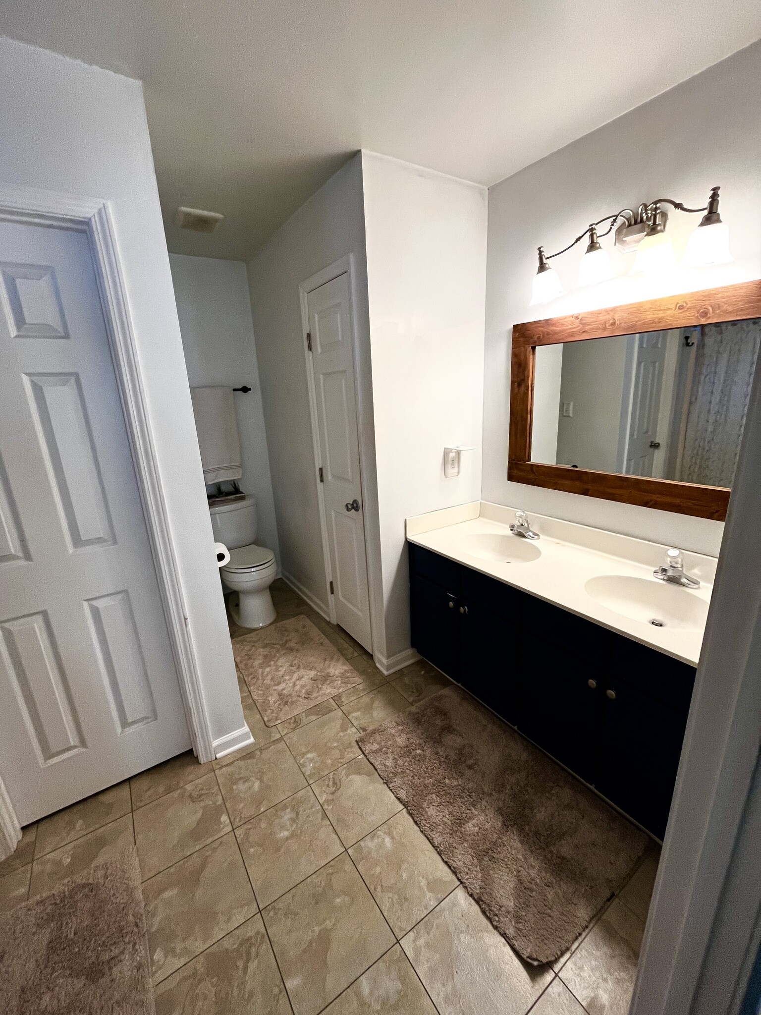 Building Photo - 13232 Lampmeade Ln