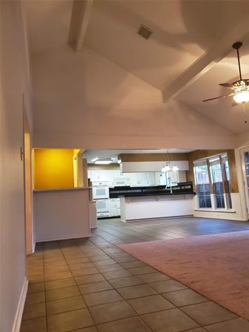 Building Photo - 3304 Lemmontree Ln