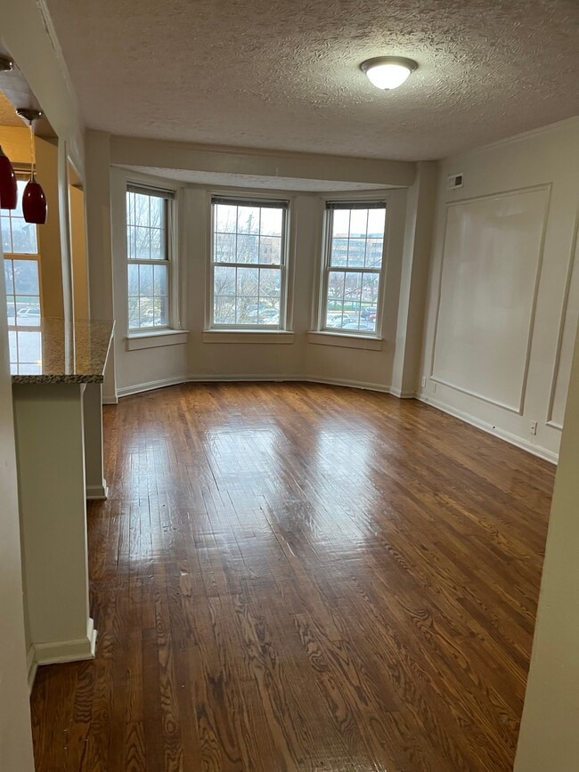 Livng Room - The Parkview