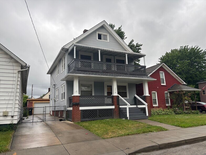 Building Photo - 3418 W 45th St