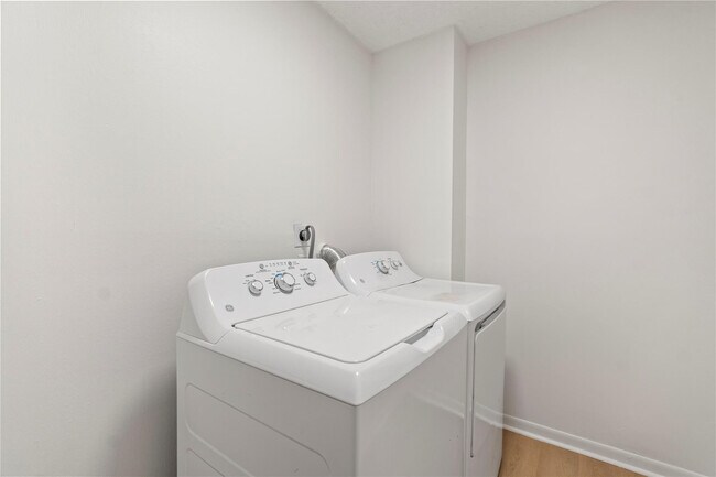 Building Photo - 5100 N Ocean Blvd