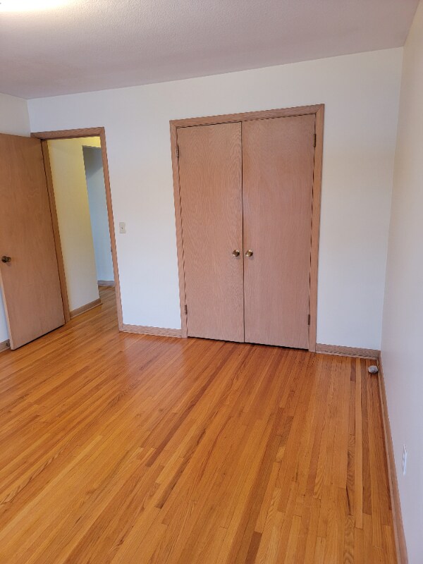 Building Photo - 1416 E 46th St