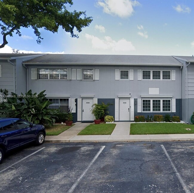 Building Photo - 1835 SW 81st Ave