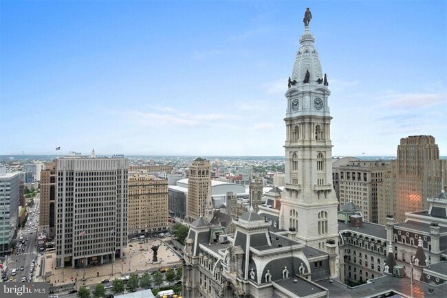 Building Photo - 1414 S Penn Square